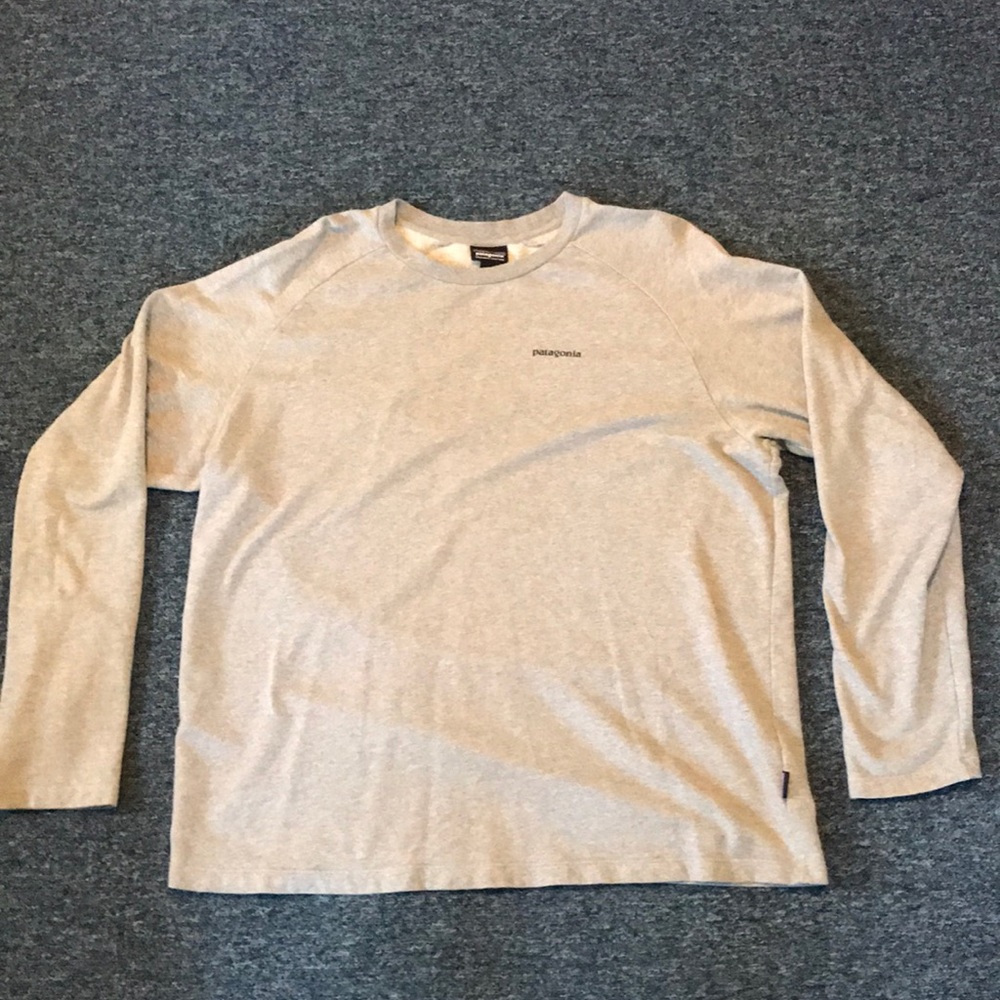 Patagonia p-6 logo lightweight crew sweatshirt